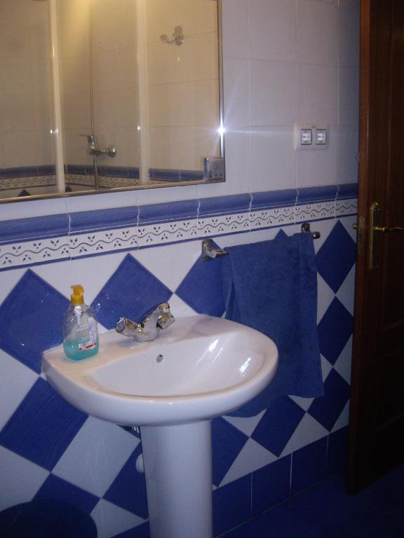 Hostal Pacios مدريد الغرفة الصورة