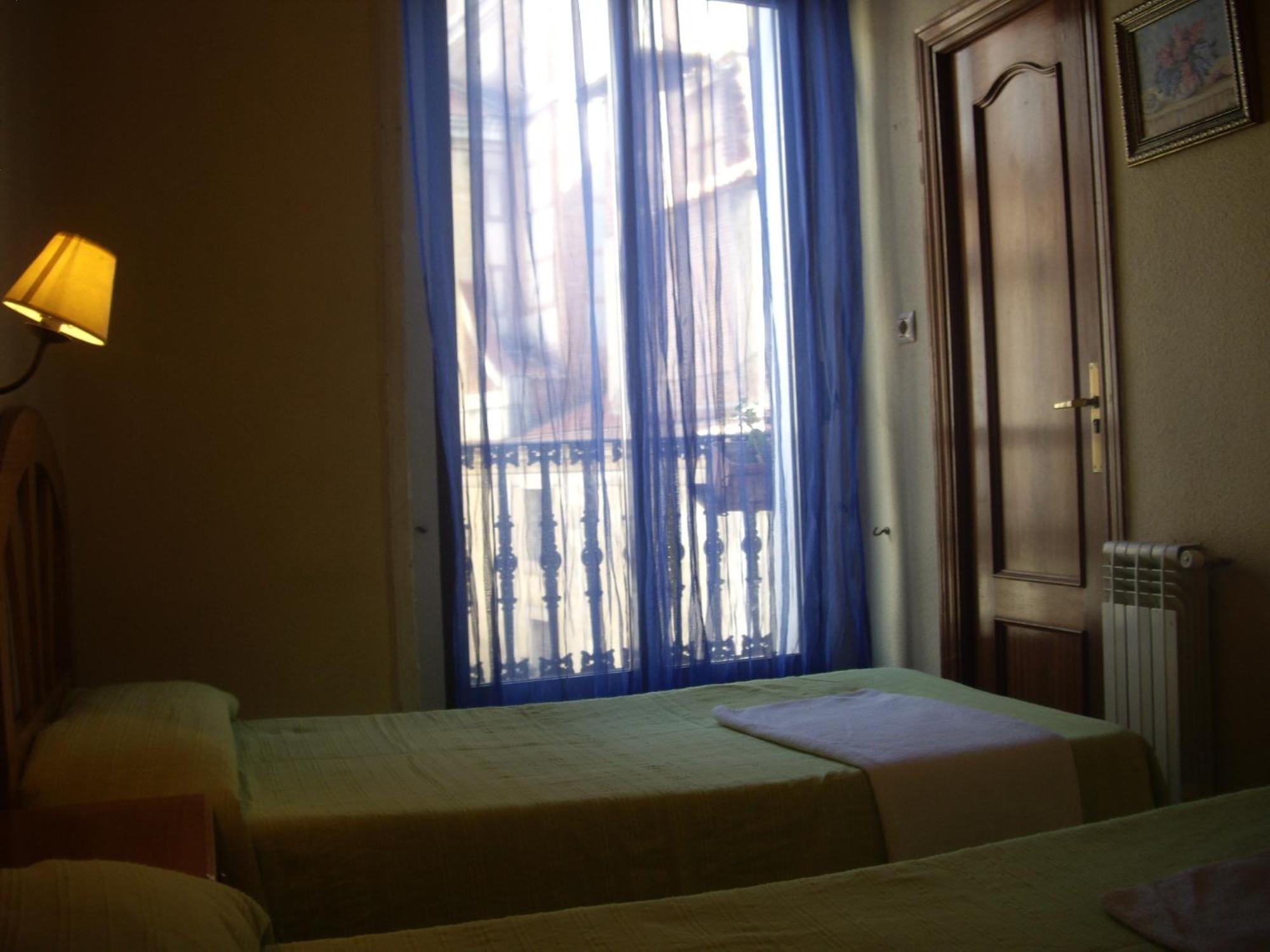 Hostal Pacios مدريد المظهر الخارجي الصورة