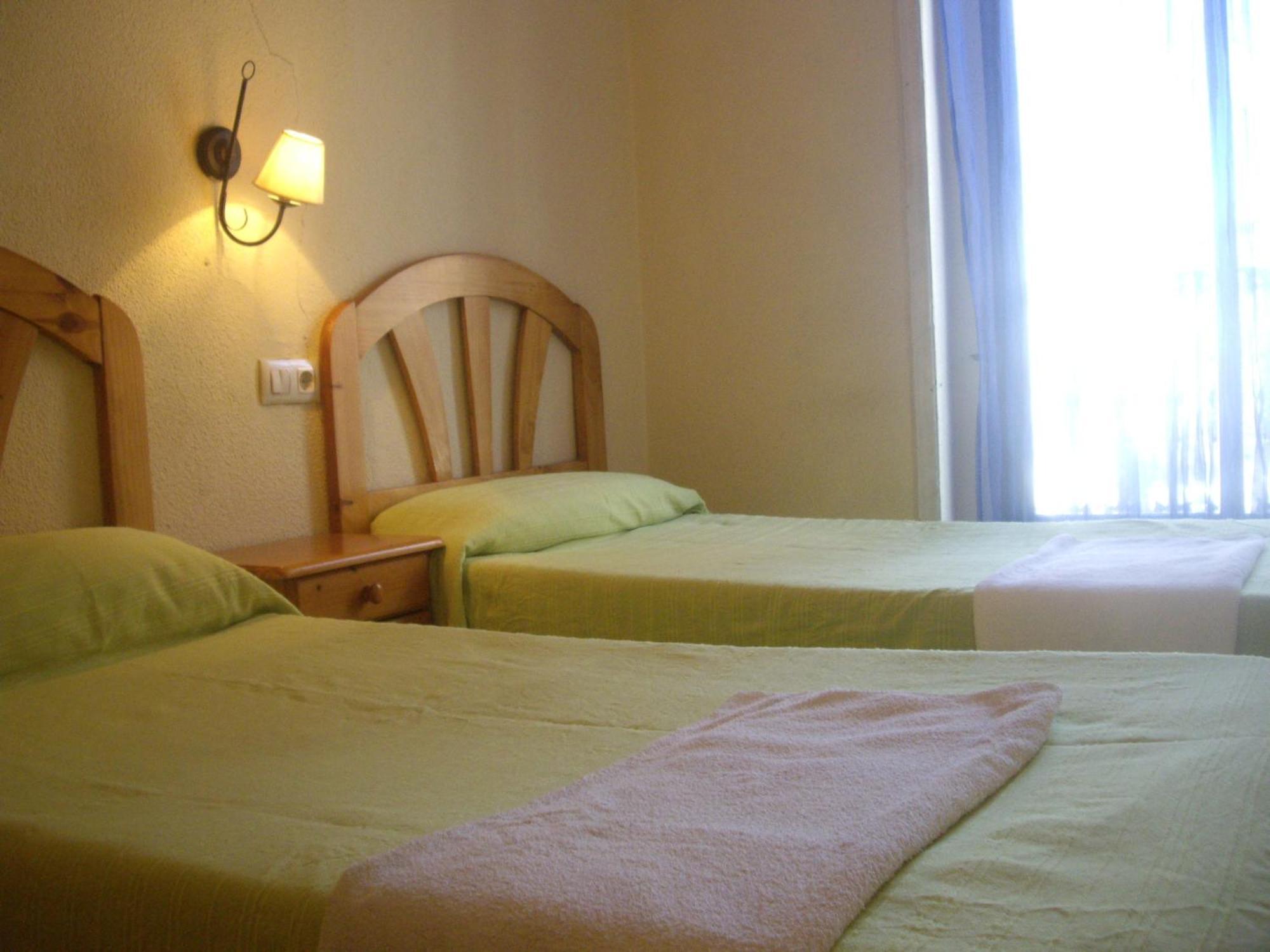 Hostal Pacios مدريد المظهر الخارجي الصورة